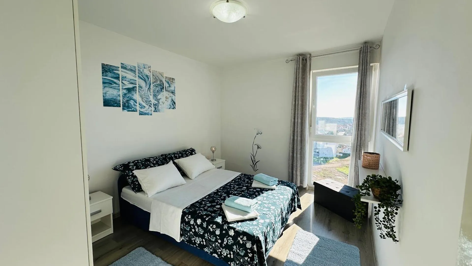 Apartments Lorella Pula Croatia